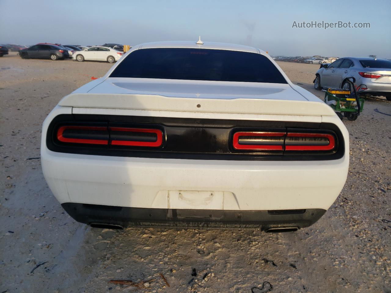 2015 Dodge Challenger Sxt Plus White vin: 2C3CDZBG8FH740260