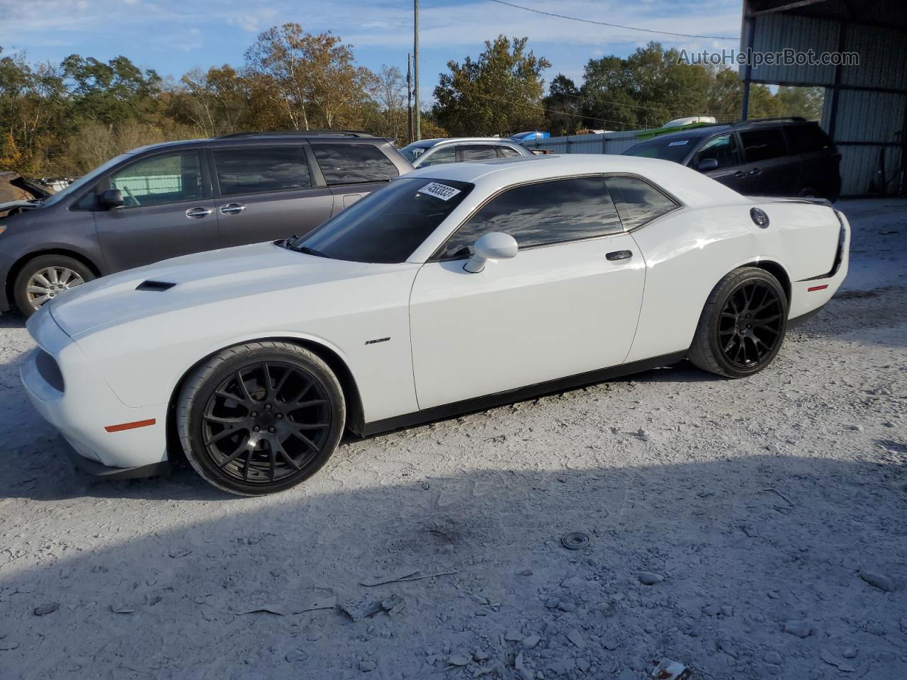 2017 Dodge Challenger R/t White vin: 2C3CDZBT0HH658040