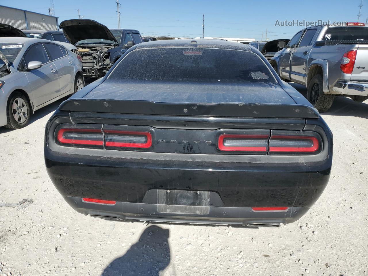 2022 Dodge Challenger R/t Черный vin: 2C3CDZBT0NH112866