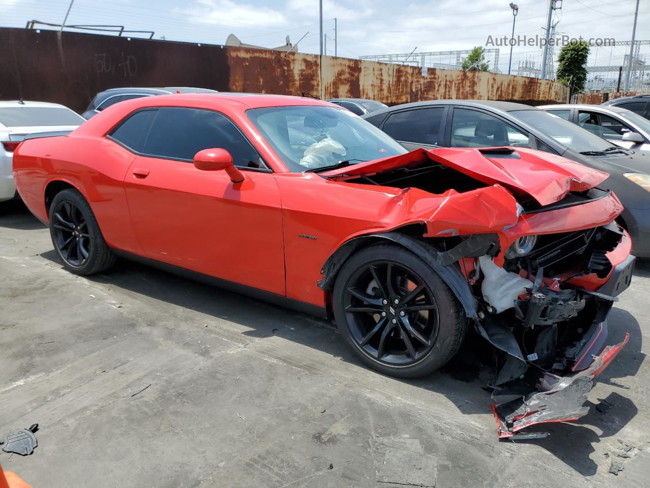 2018 Dodge Challenger R/t Red vin: 2C3CDZBT2JH116623