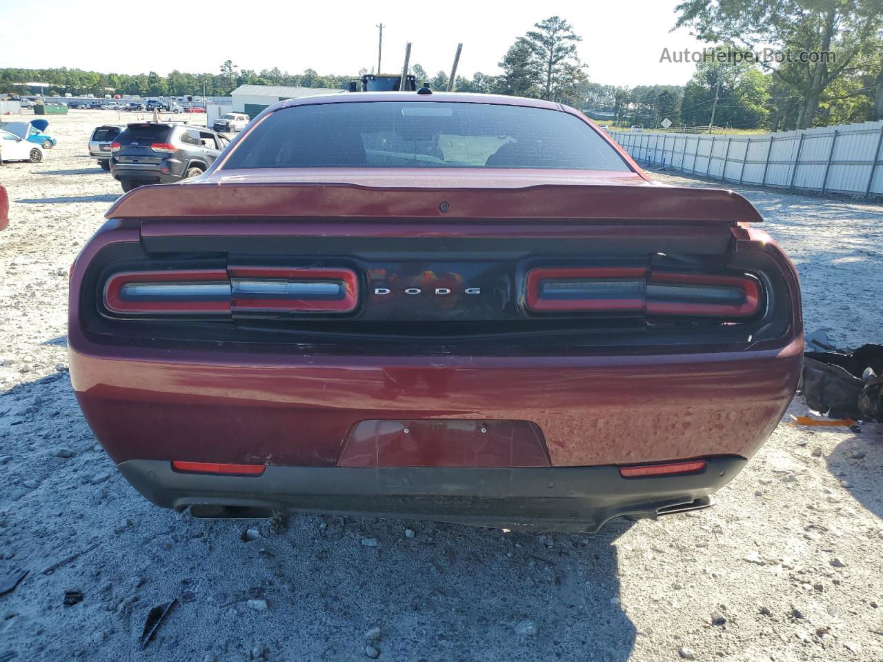 2022 Dodge Challenger R/t Burgundy vin: 2C3CDZBT3NH105474