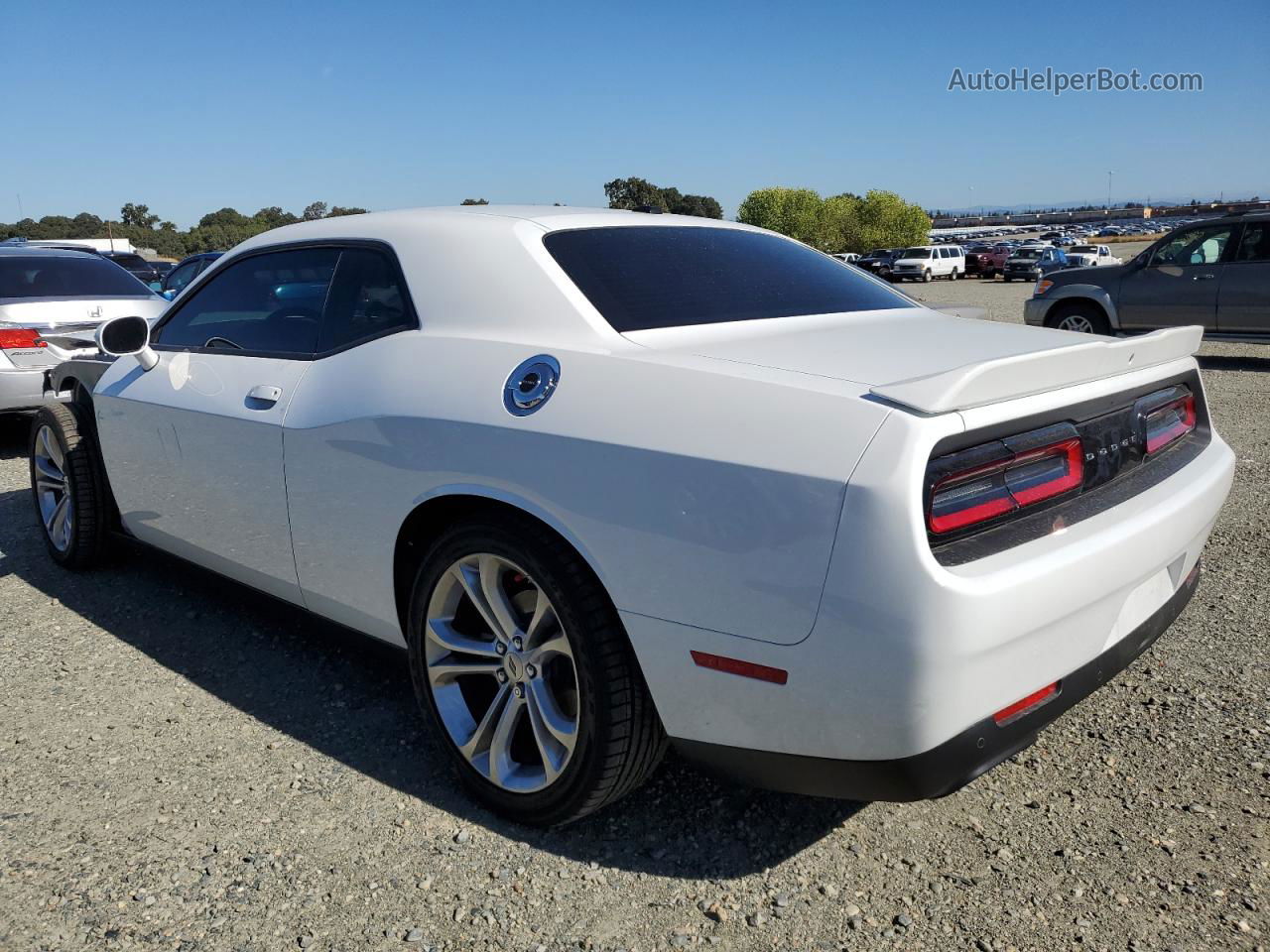 2022 Dodge Challenger R/t White vin: 2C3CDZBT4NH174657