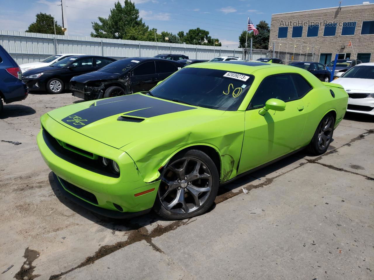 2015 Dodge Challenger Sxt Plus Зеленый vin: 2C3CDZBT6FH788840