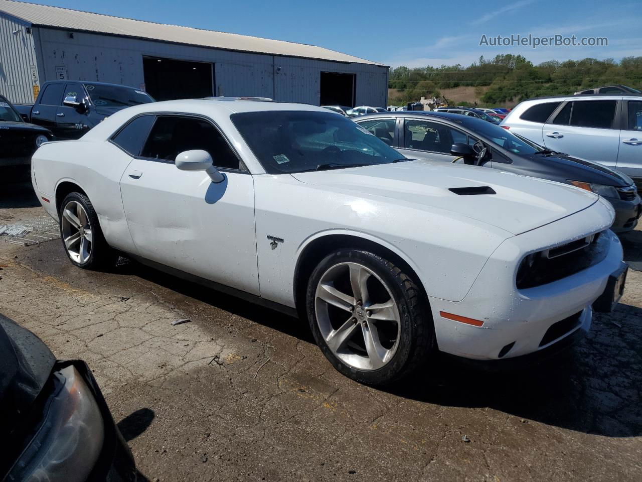 2017 Dodge Challenger R/t White vin: 2C3CDZBT6HH658009