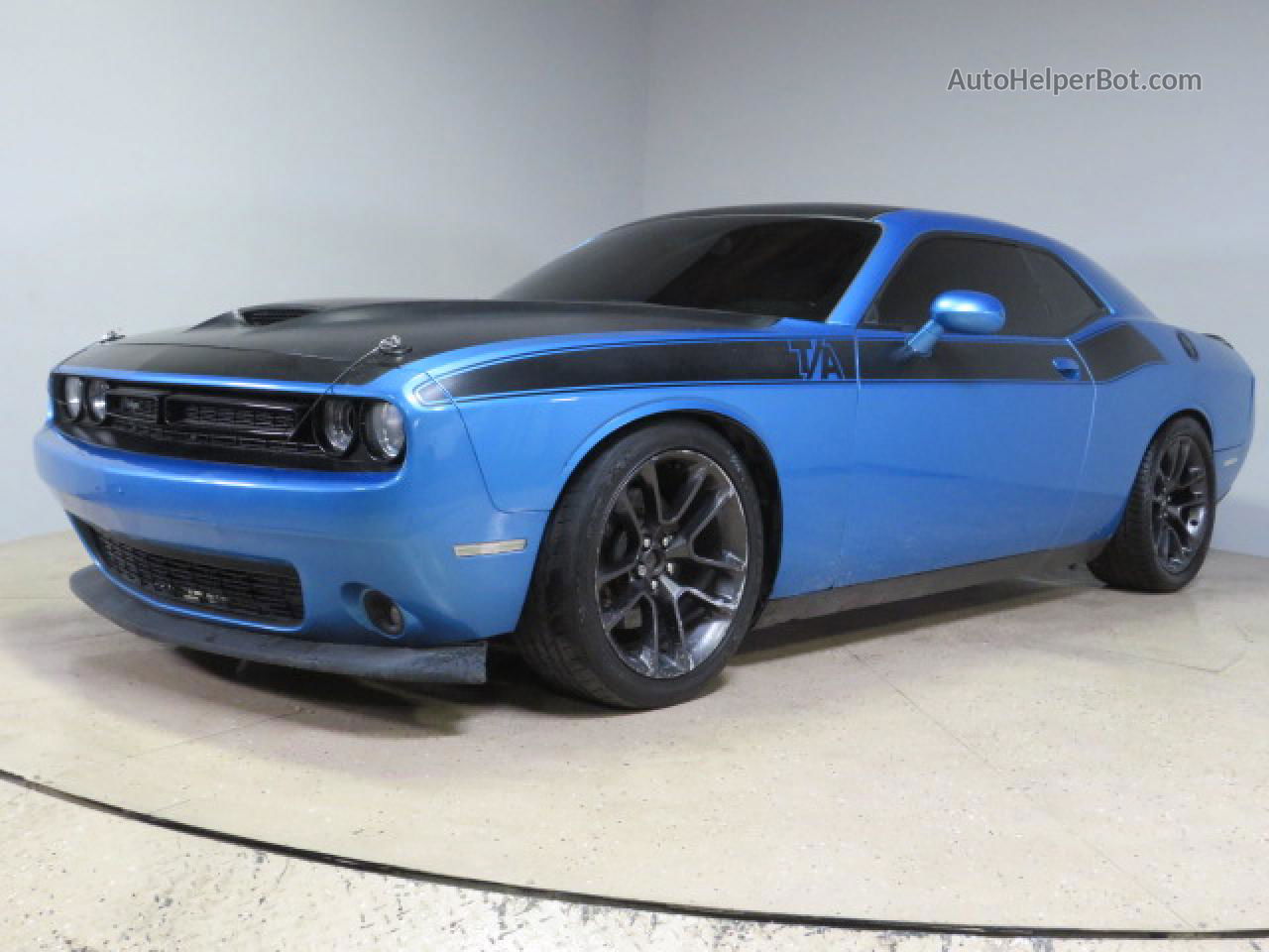 2018 Dodge Challenger R/t Blue vin: 2C3CDZBT6JH283891