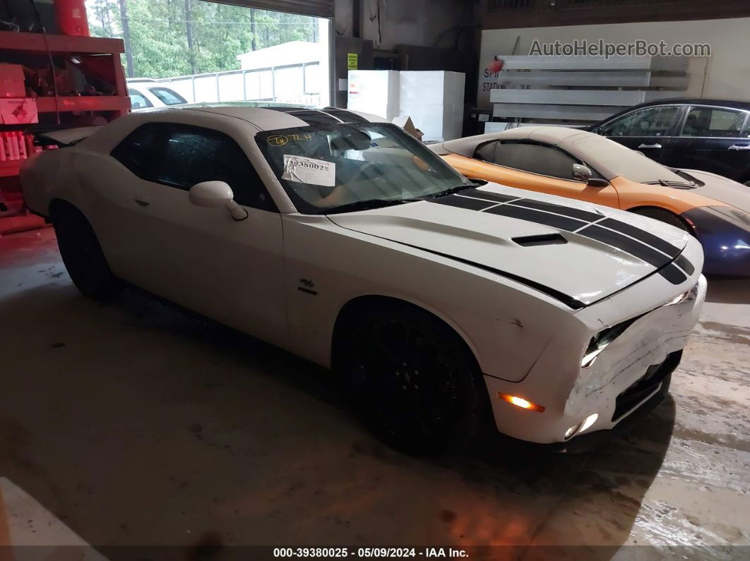 2017 Dodge Challenger R/t Белый vin: 2C3CDZBT7HH560641