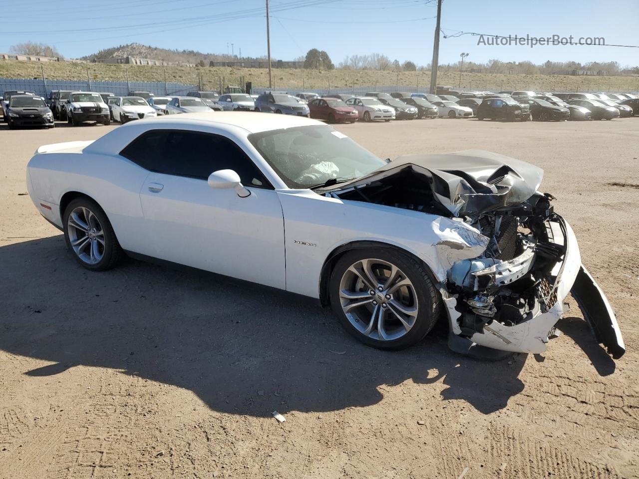 2022 Dodge Challenger R/t White vin: 2C3CDZBT7NH137232