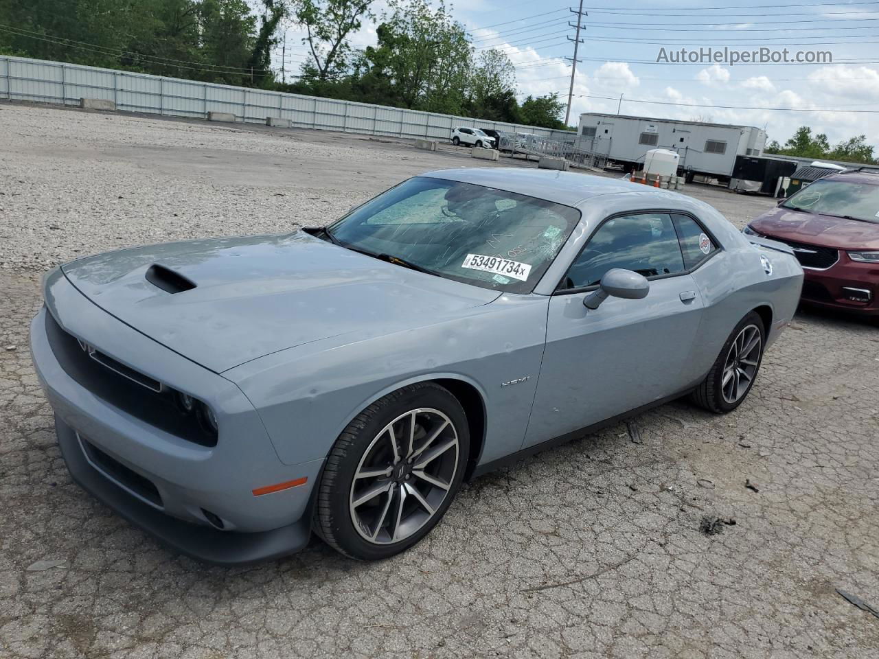 2022 Dodge Challenger R/t Серебряный vin: 2C3CDZBT7NH234107