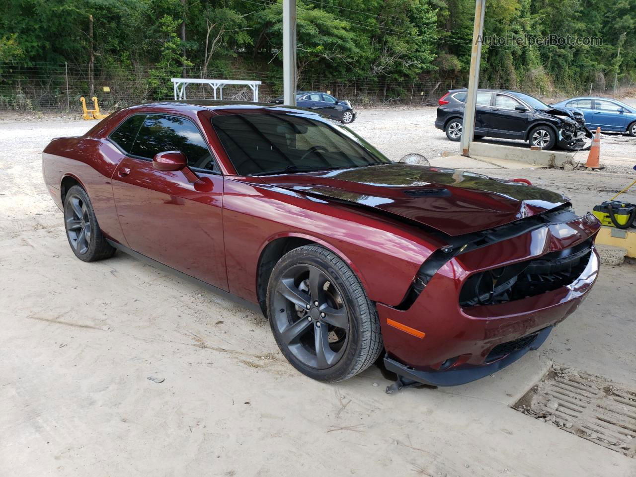 2017 Dodge Challenger R/t Burgundy vin: 2C3CDZBT8HH656049