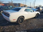 2018 Dodge Challenger R/t Белый vin: 2C3CDZBT8JH288140