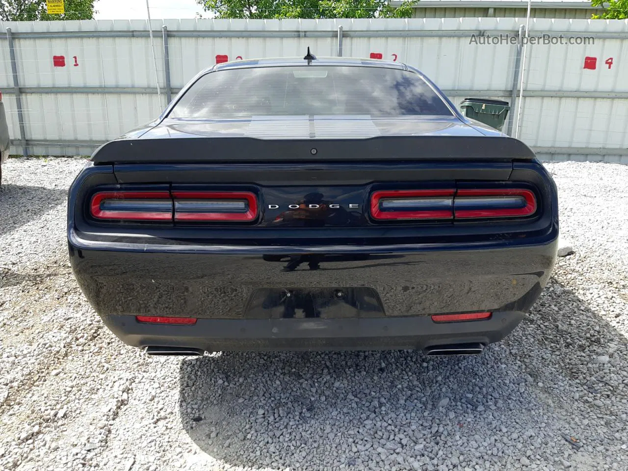 2016 Dodge Challenger R/t Black vin: 2C3CDZBT9GH256239