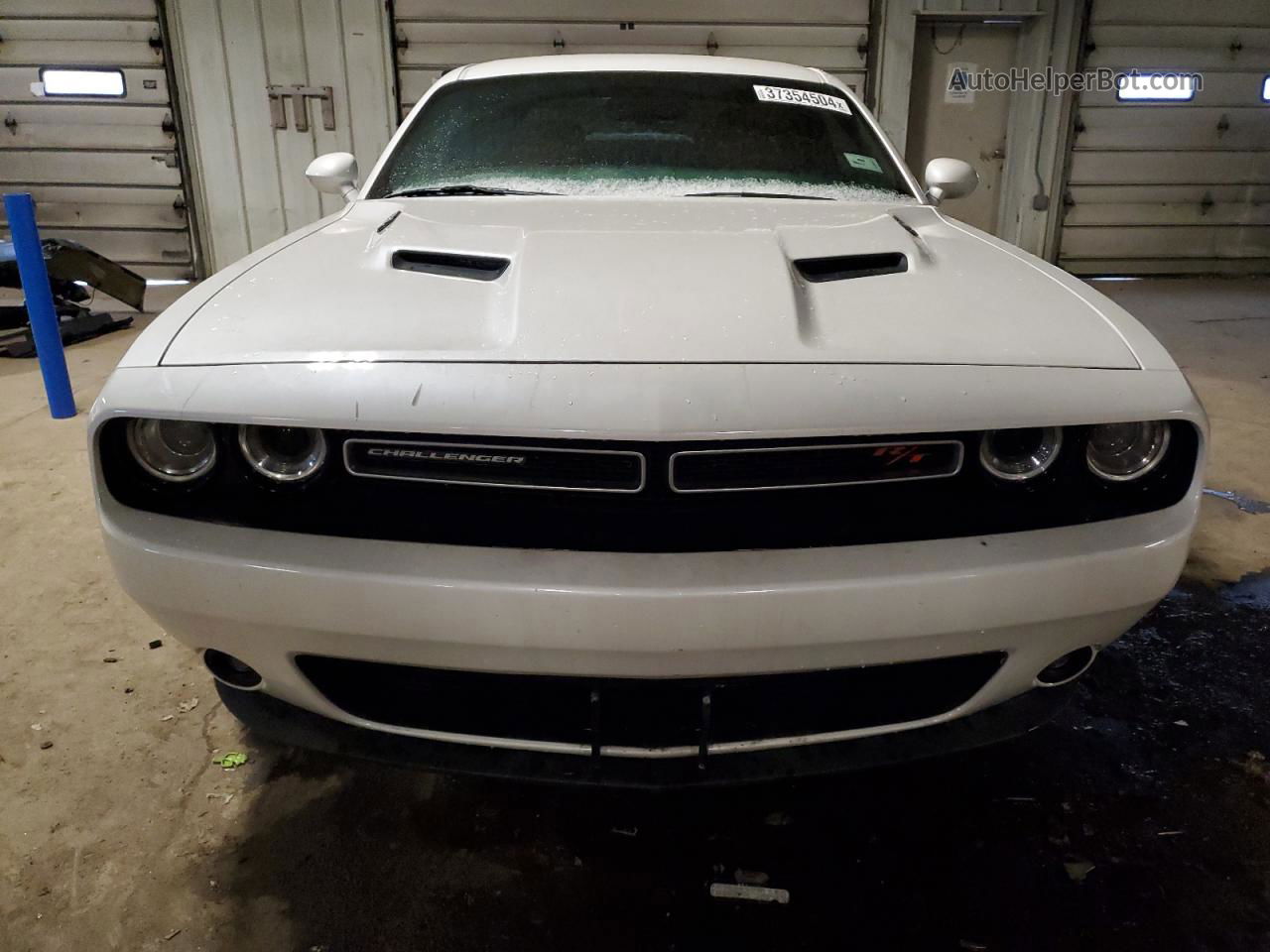 2016 Dodge Challenger R/t White vin: 2C3CDZBTXGH120217