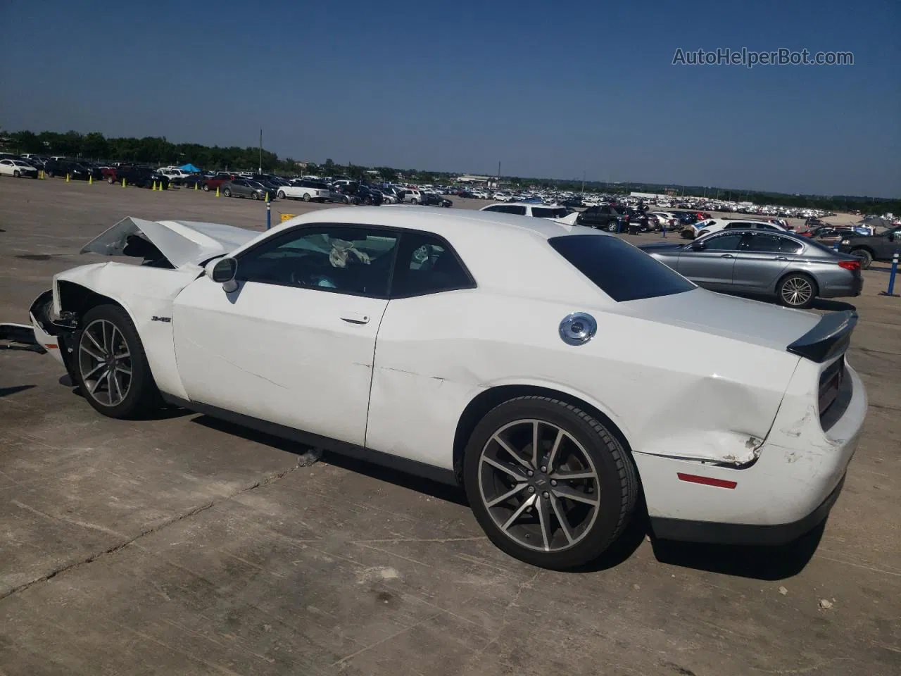 2023 Dodge Challenger R/t White vin: 2C3CDZBTXPH611161