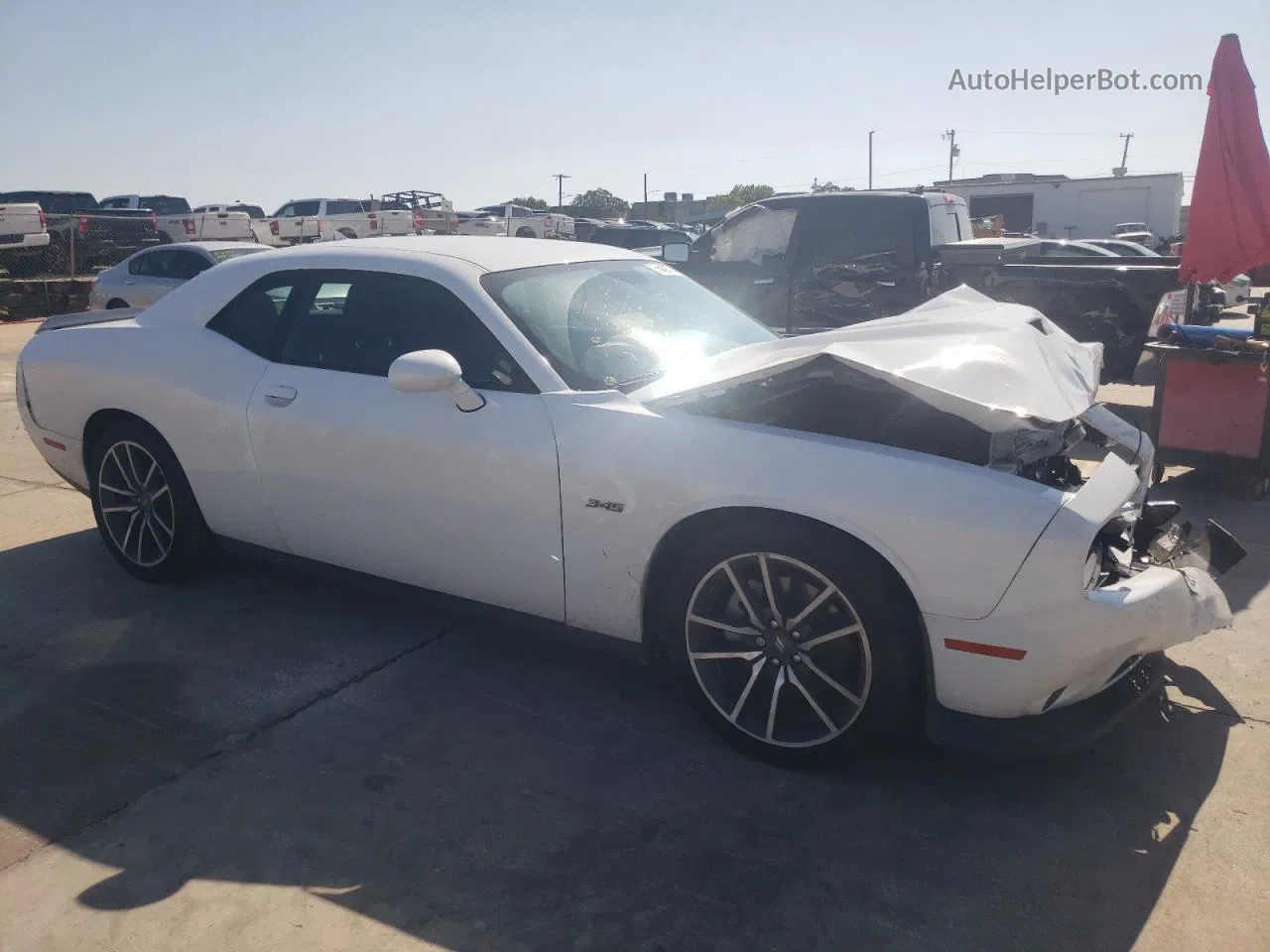 2023 Dodge Challenger R/t White vin: 2C3CDZBTXPH611161