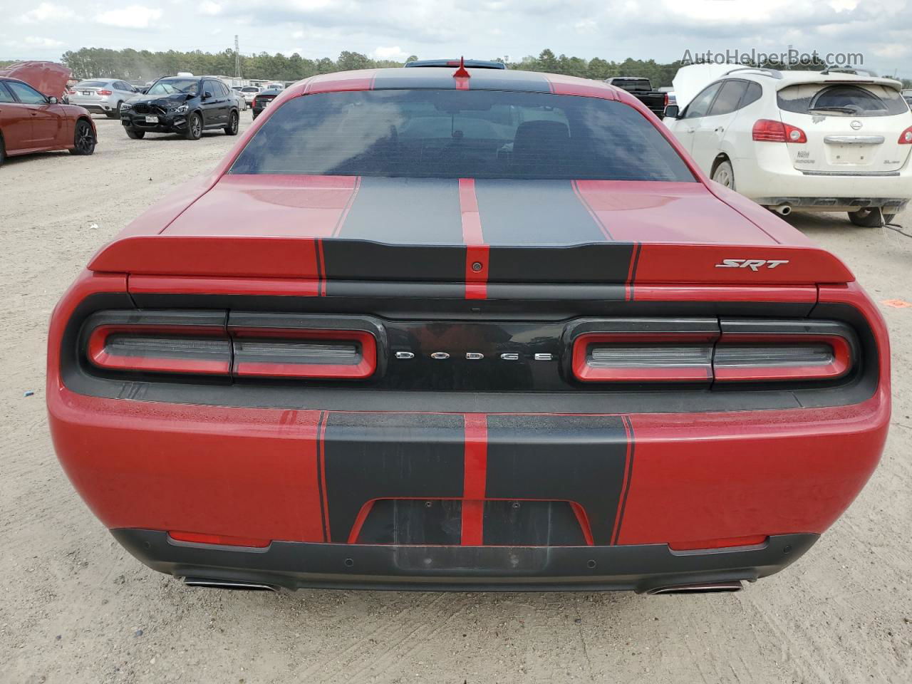 2015 Dodge Challenger Srt 392 Red vin: 2C3CDZDJ4FH839652