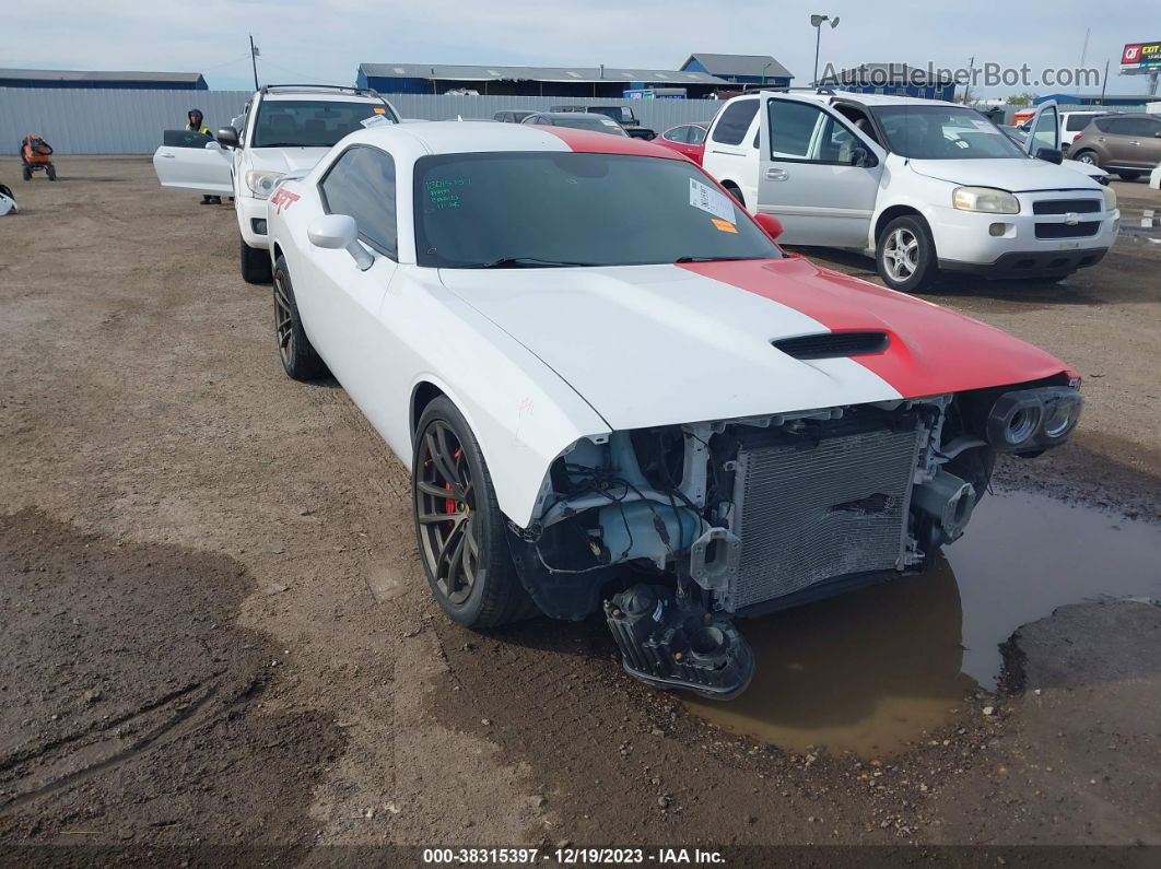 2017 Dodge Challenger Srt 392 Red vin: 2C3CDZDJ7HH555256