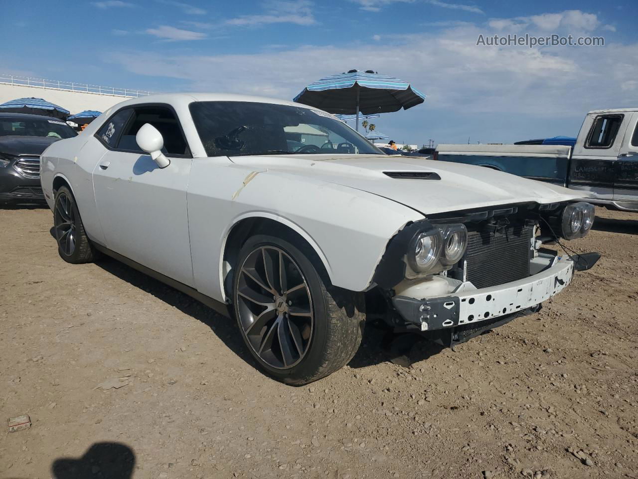 2018 Dodge Challenger R/t 392 White vin: 2C3CDZFJ0JH152030