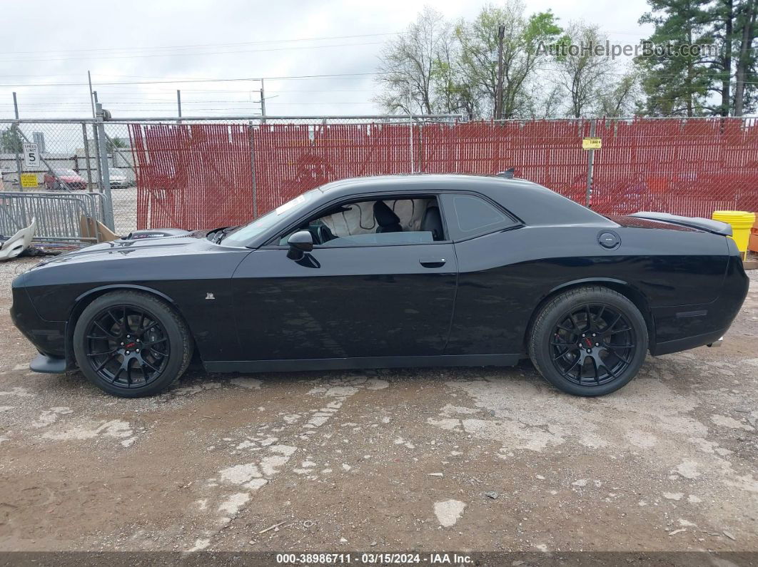 2016 Dodge Challenger 392 Hemi Scat Pack Shaker Black vin: 2C3CDZFJ3GH337875