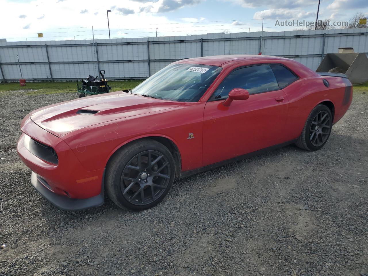 2016 Dodge Challenger R/t Scat Pack Красный vin: 2C3CDZFJ5GH158270