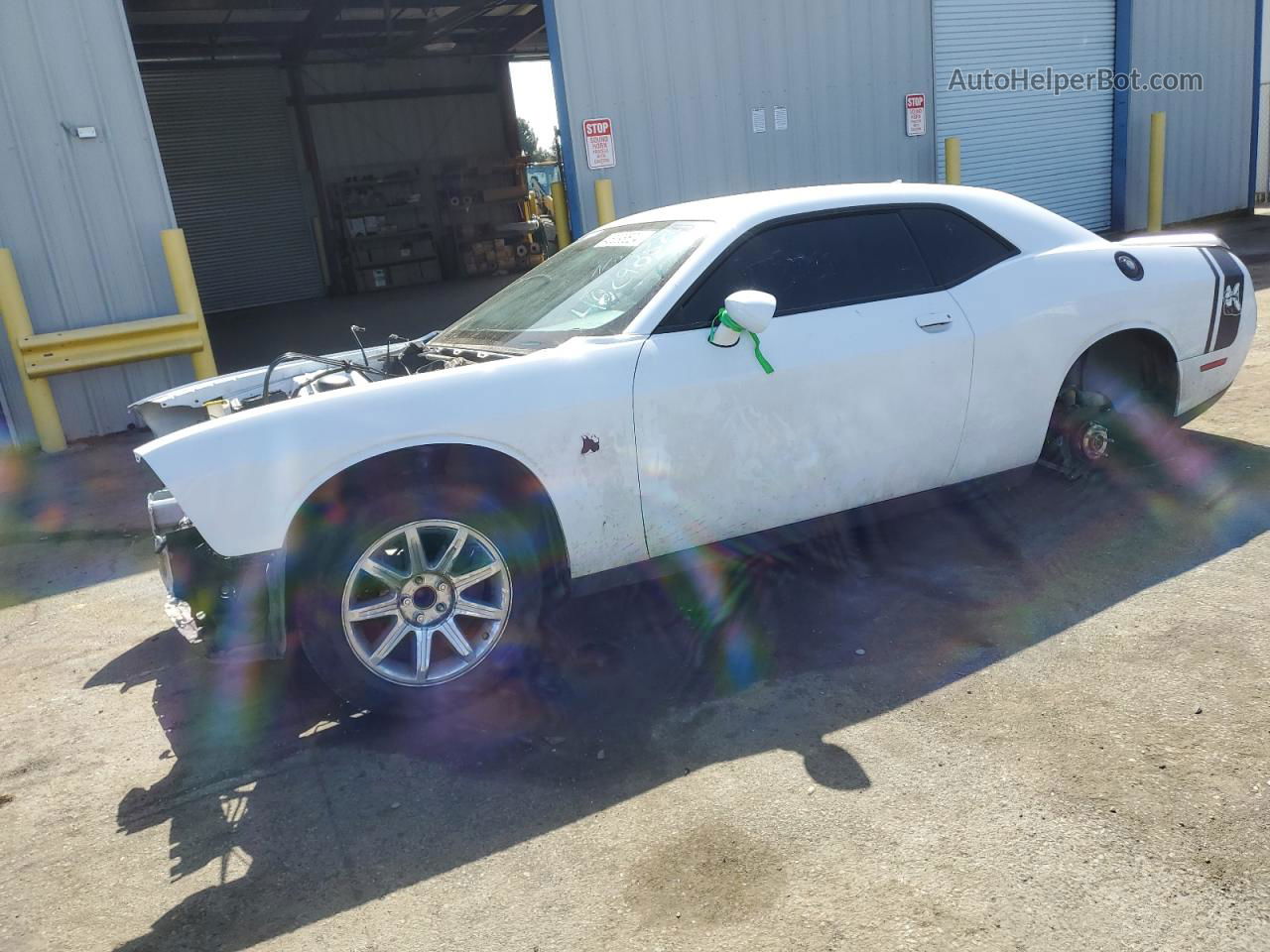 2018 Dodge Challenger R/t 392 White vin: 2C3CDZFJ5JH111196