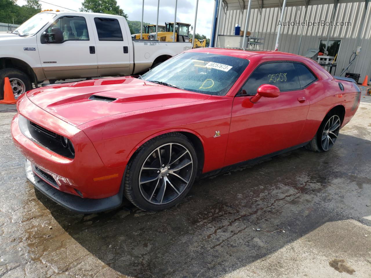 2016 Dodge Challenger R/t Scat Pack Красный vin: 2C3CDZFJXGH234565