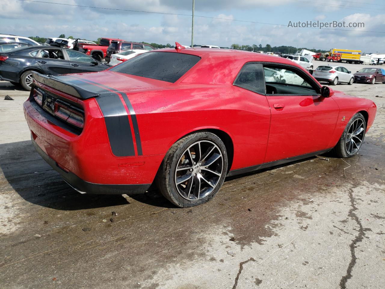 2016 Dodge Challenger R/t Scat Pack Красный vin: 2C3CDZFJXGH234565