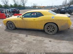 2017 Dodge Challenger R/t Scat Pack Желтый vin: 2C3CDZFJXHH655848