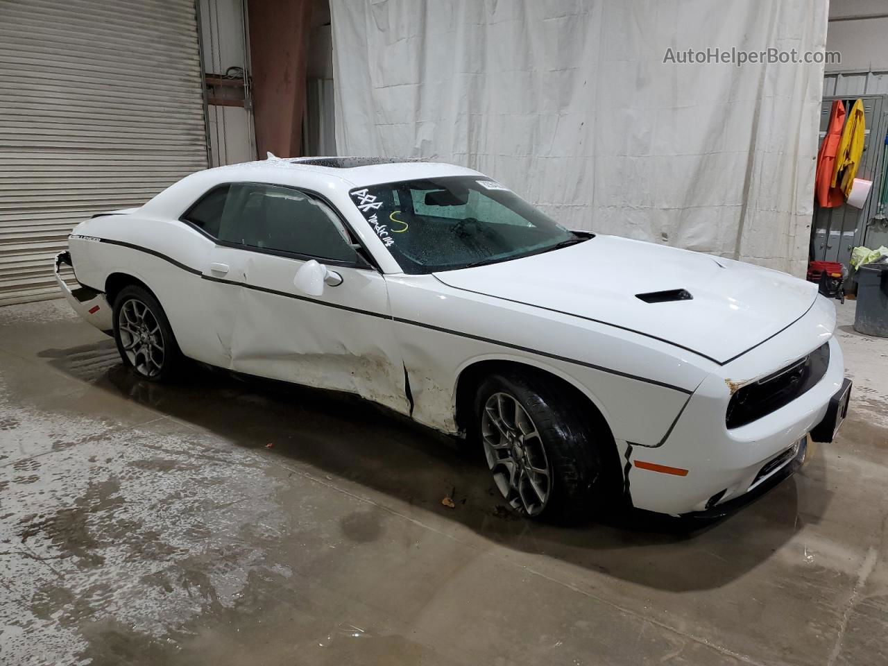 2017 Dodge Challenger Gt White vin: 2C3CDZGG2HH641137