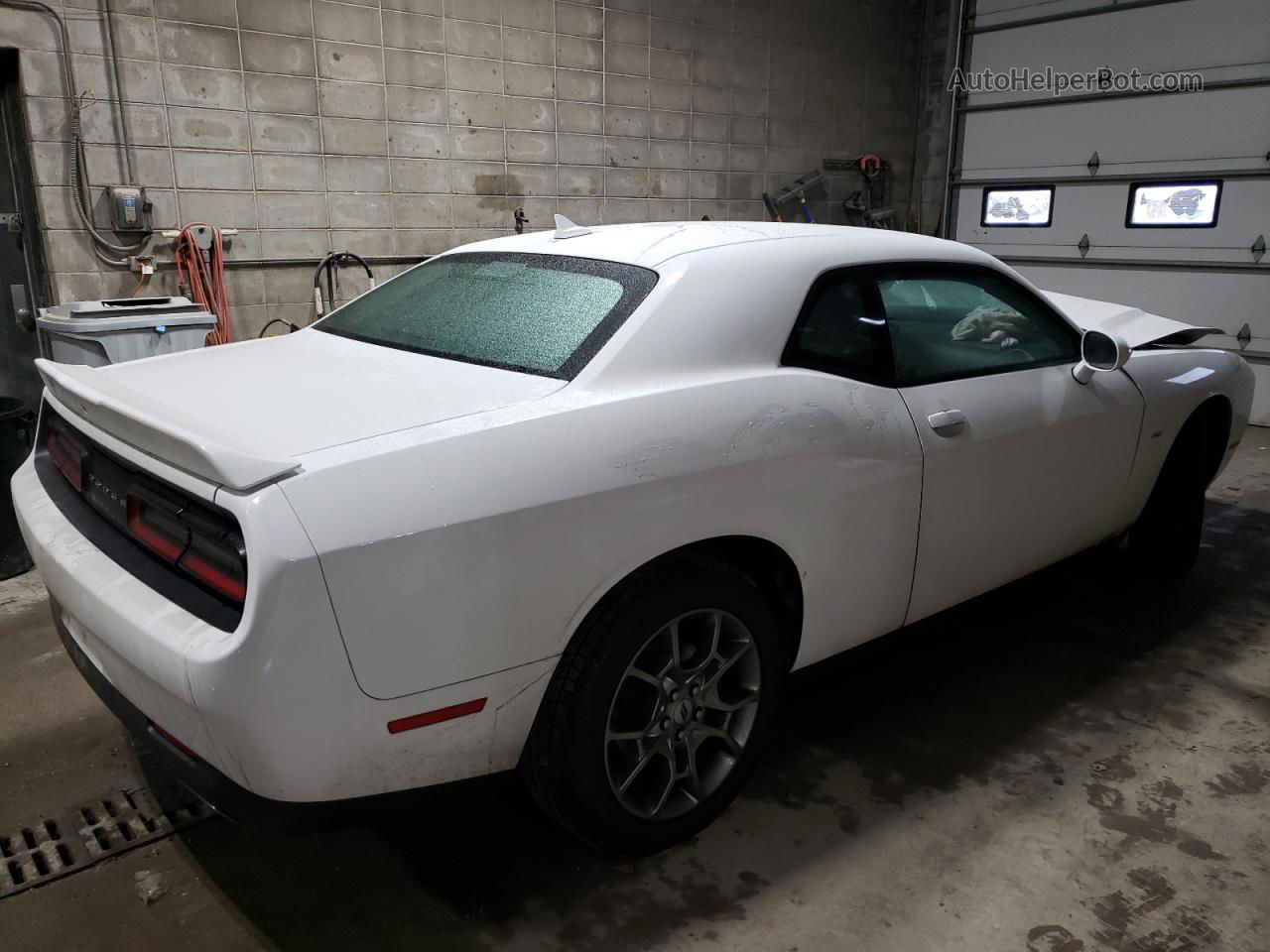 2017 Dodge Challenger Gt White vin: 2C3CDZGG4HH641415