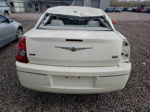 2010 Chrysler 300 Touring Белый vin: 2C3CK5CV5AH331301