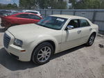 2010 Chrysler 300 Touring Cream vin: 2C3CK5CV7AH272266