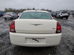 2007 Chrysler 300  White vin: 2C3KA43R17H855579