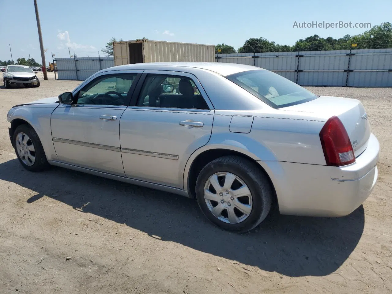 2007 Chrysler 300  Silver vin: 2C3KA43R57H711405