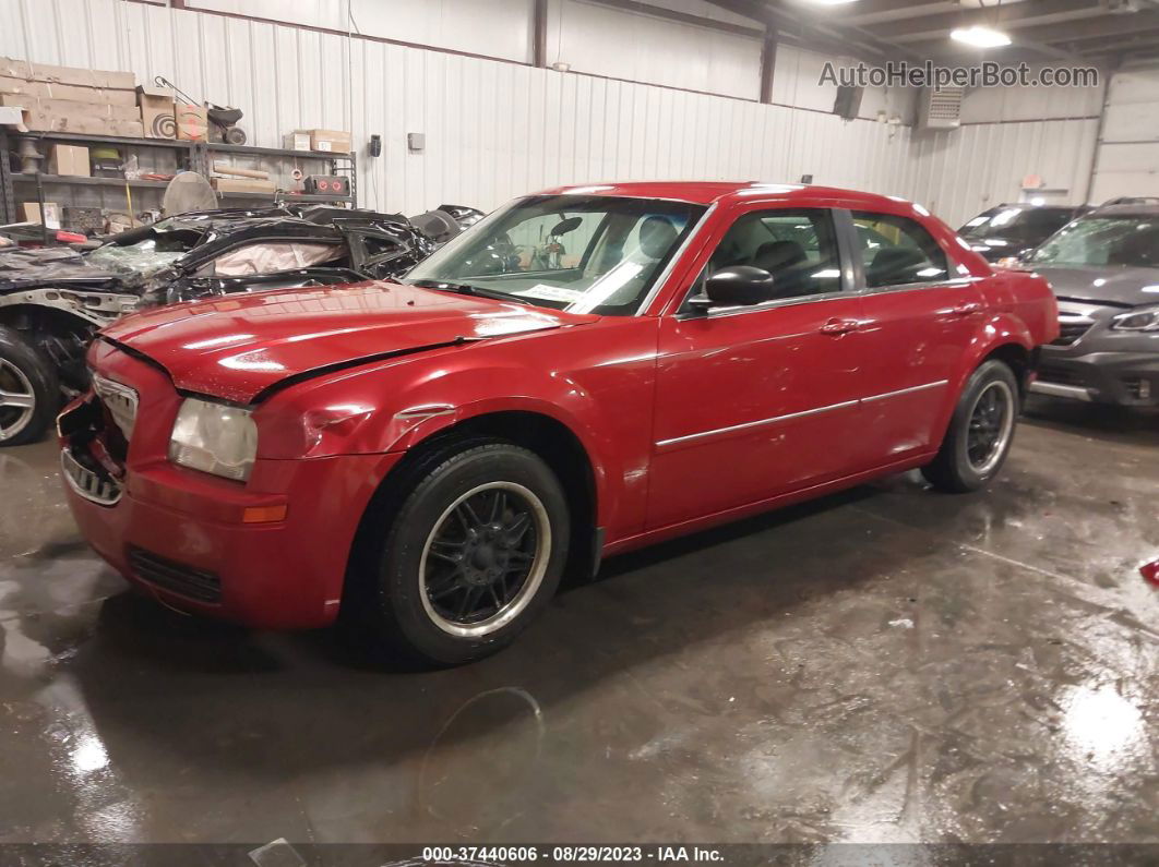 2007 Chrysler 300   Red vin: 2C3KA43R87H628146