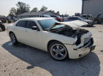 2007 Chrysler 300  White vin: 2C3KA43R87H647974