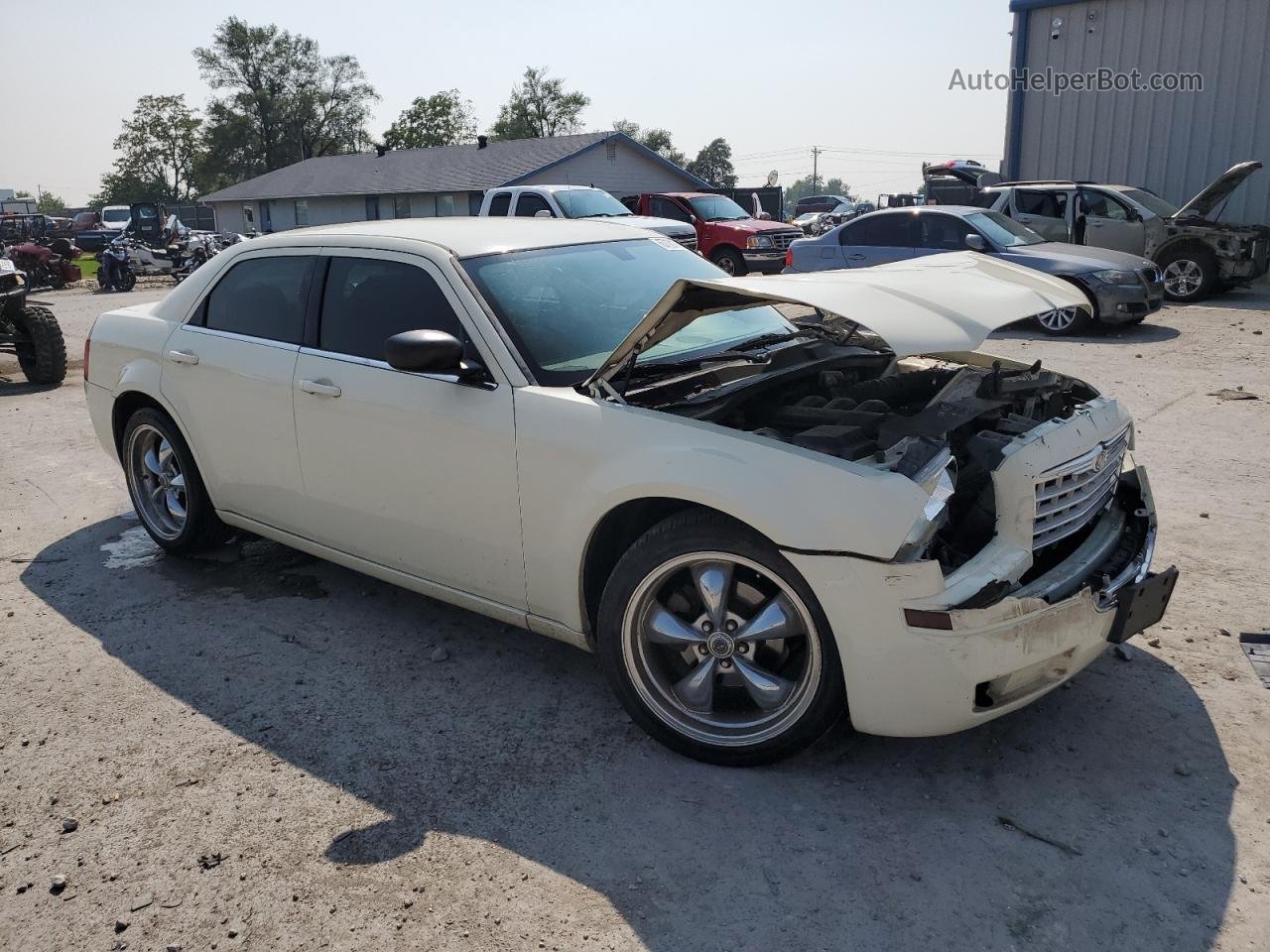 2007 Chrysler 300  Белый vin: 2C3KA43R87H647974