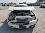 2007 Chrysler 300  White vin: 2C3KA43R87H647974