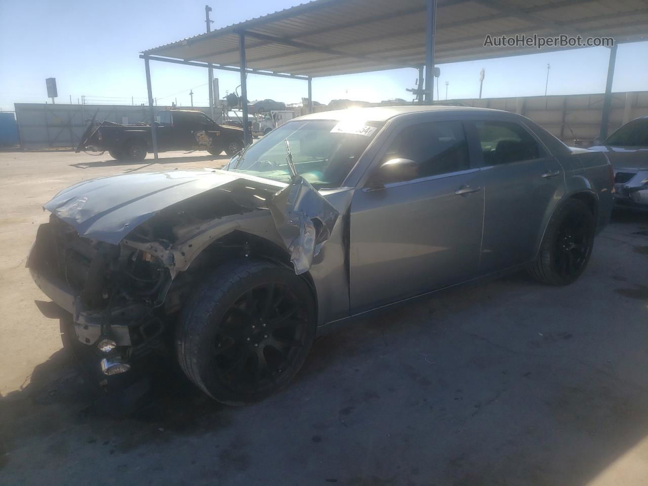 2007 Chrysler 300  Silver vin: 2C3KA43R87H833630