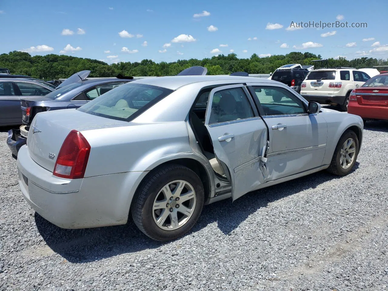 2007 Chrysler 300 Touring Серебряный vin: 2C3KA53G07H746082