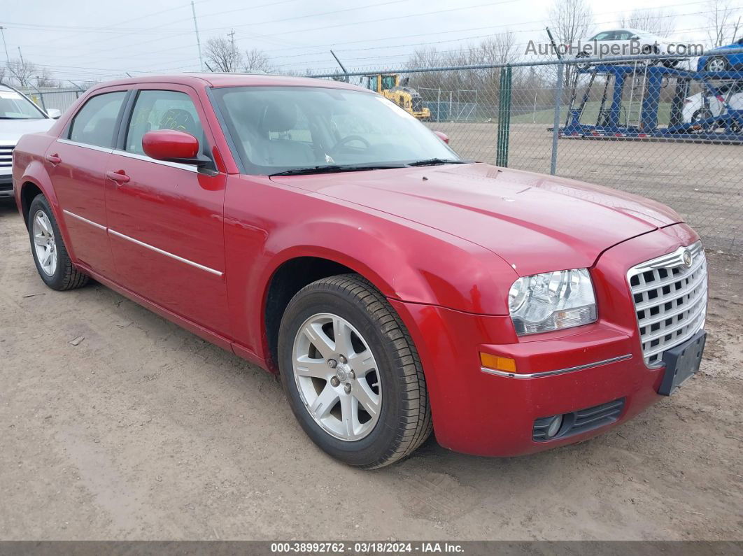 2007 Chrysler 300 Touring Red vin: 2C3KA53G27H630415