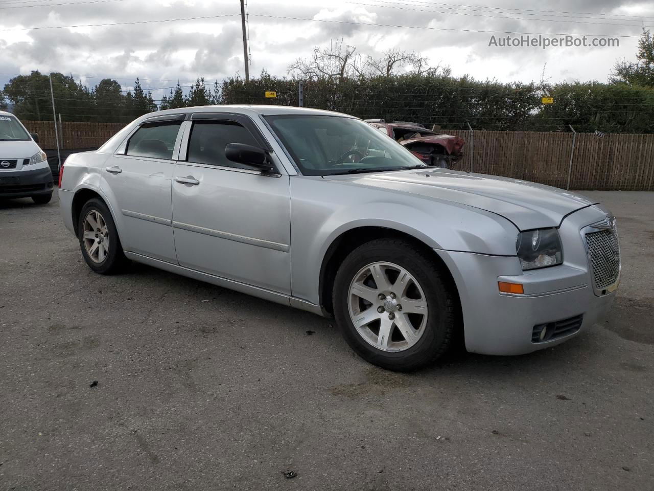 2007 Chrysler 300 Touring Silver vin: 2C3KA53G37H763653