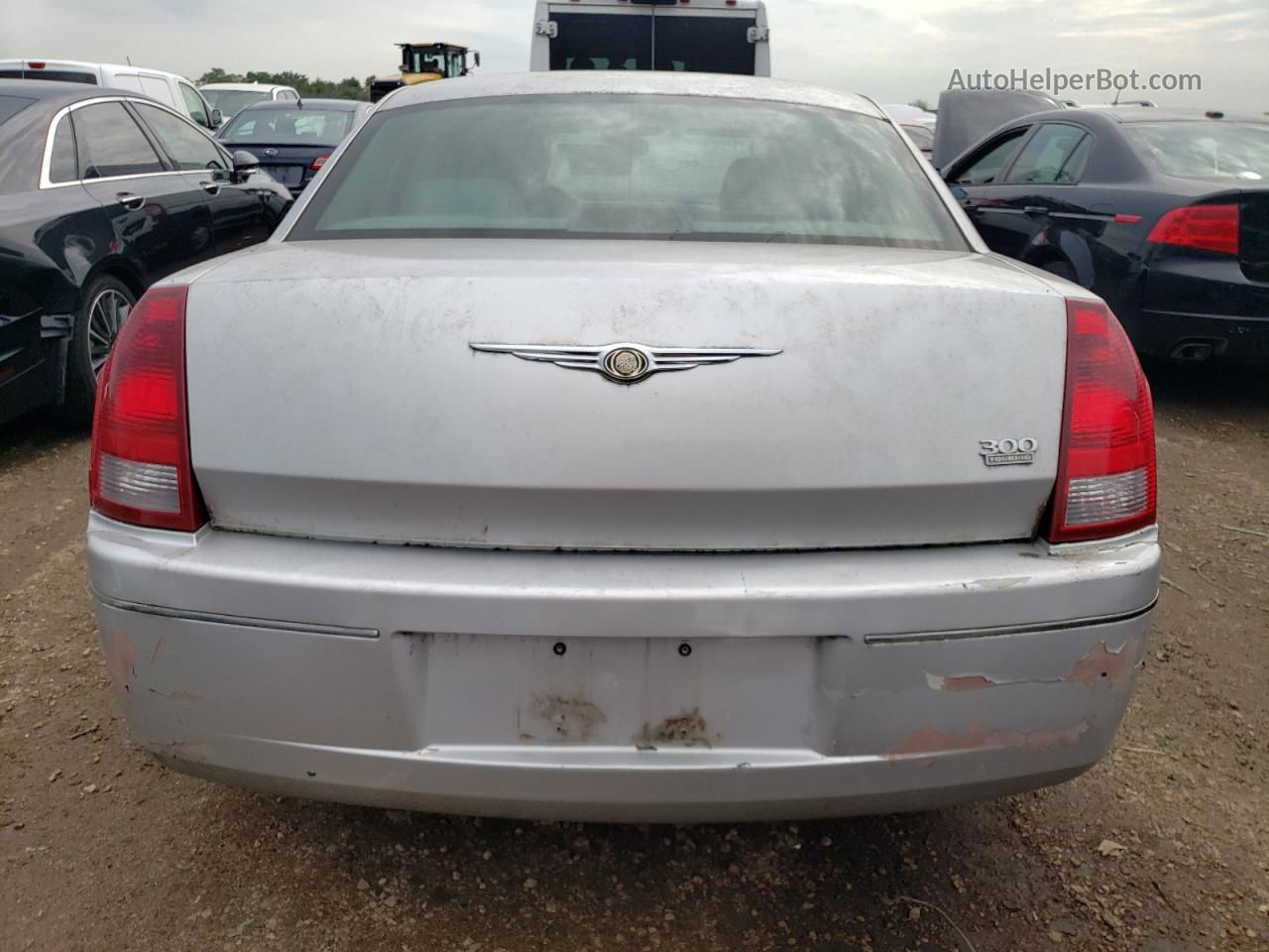 2007 Chrysler 300 Touring Silver vin: 2C3KA53G47H705535