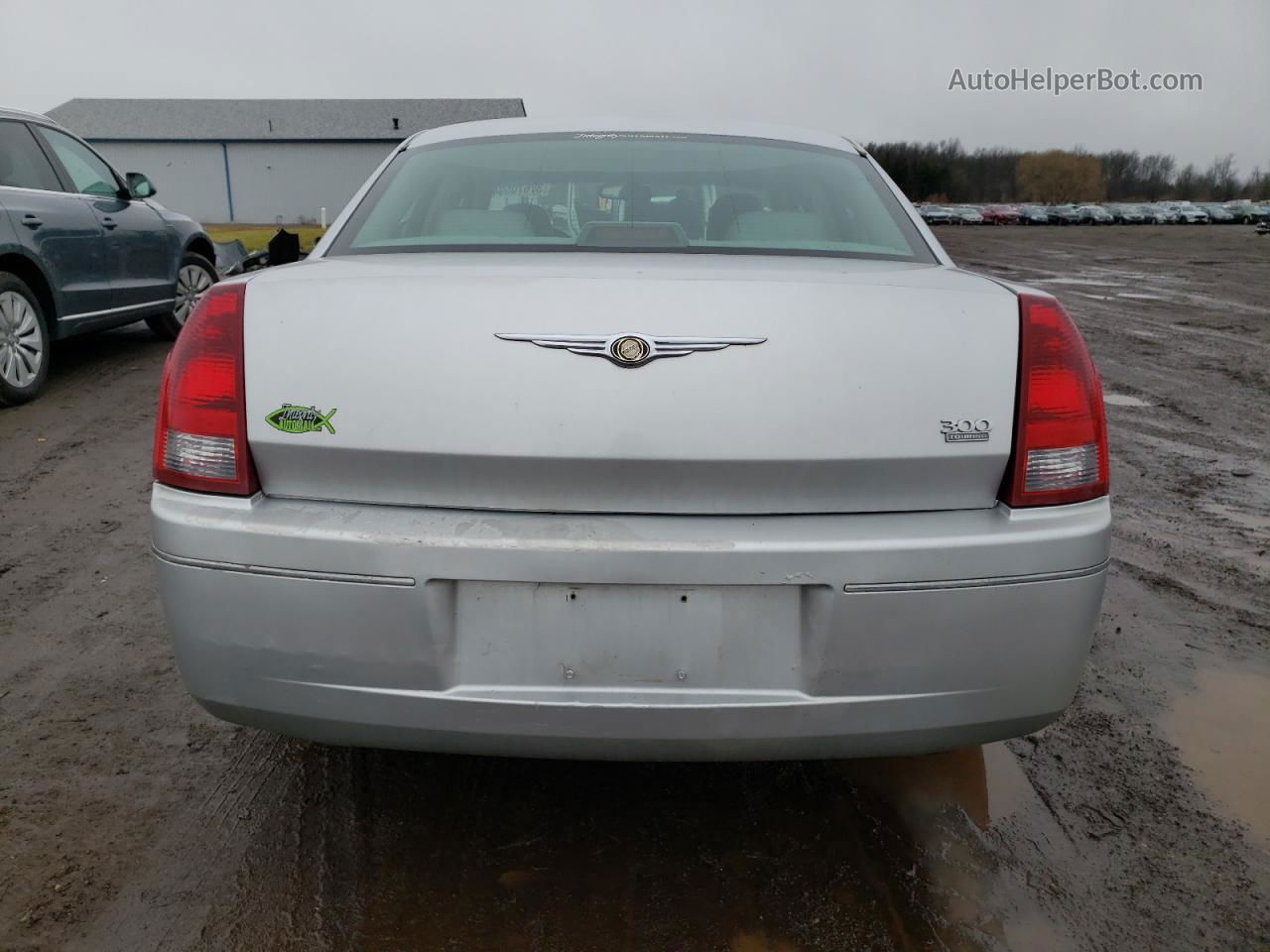 2007 Chrysler 300 Touring Silver vin: 2C3KA53G57H682346