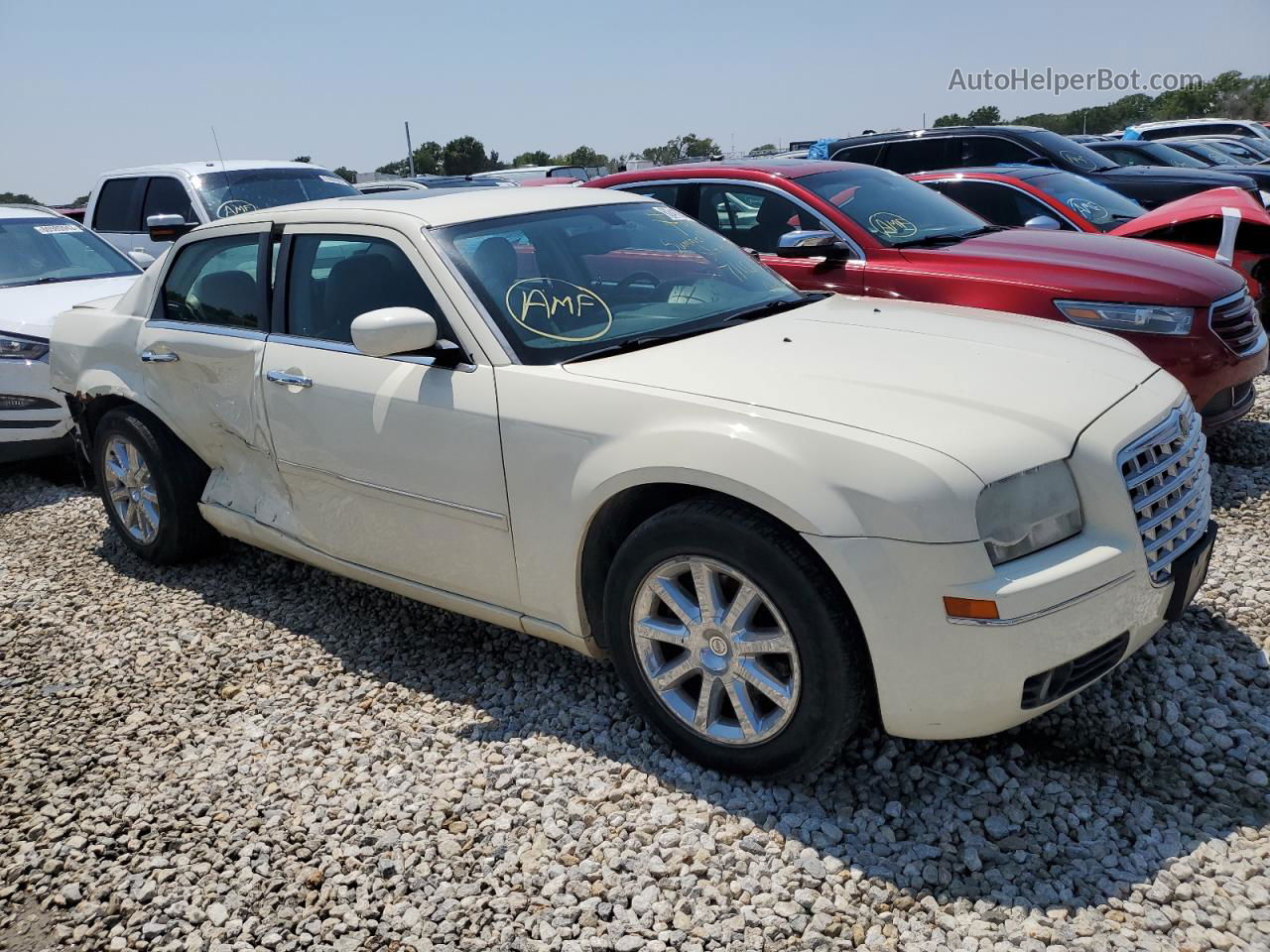 2007 Chrysler 300 Touring Beige vin: 2C3KA53G77H683482