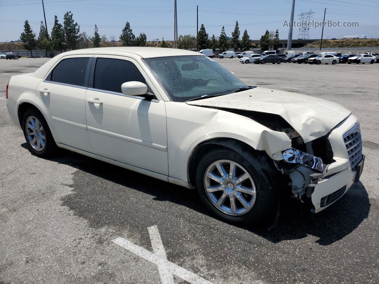 2007 Chrysler 300 Touring Beige vin: 2C3KA53G97H679580