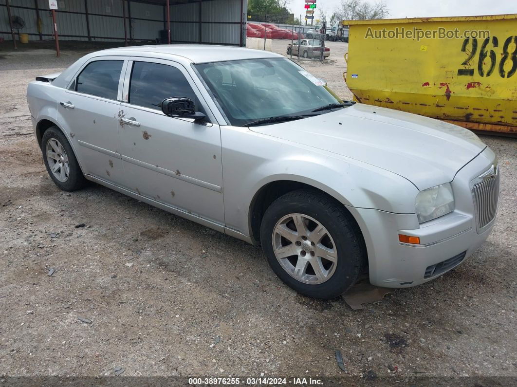 2007 Chrysler 300 Touring Silver vin: 2C3KA53G97H693494