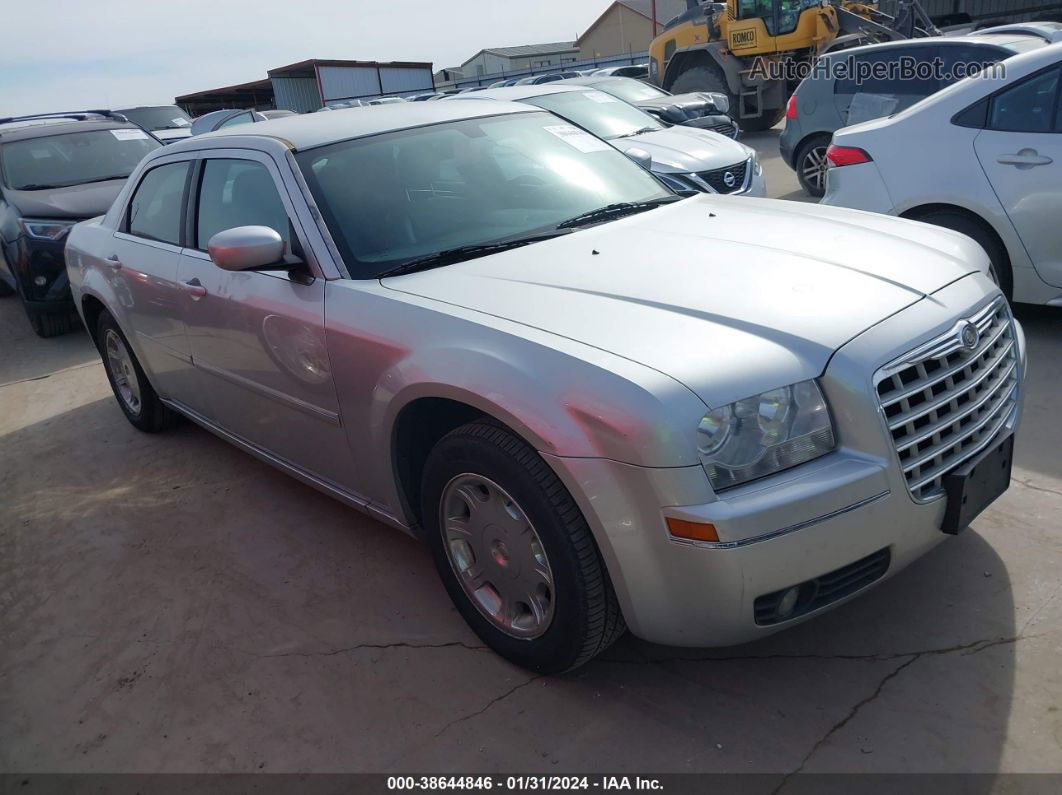 2007 Chrysler 300 Touring Silver vin: 2C3KA53G97H694337