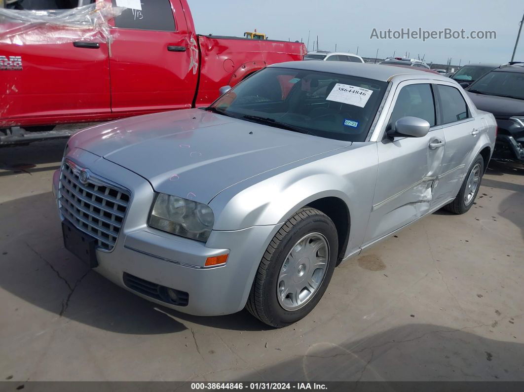 2007 Chrysler 300 Touring Silver vin: 2C3KA53G97H694337