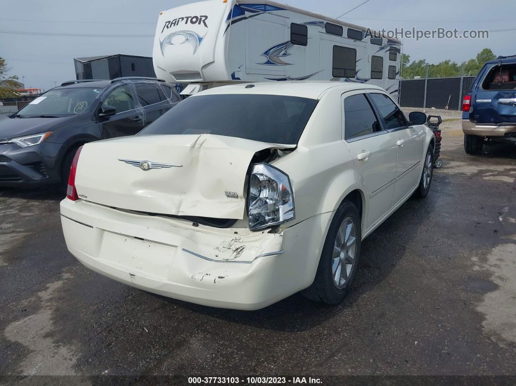 2007 Chrysler 300 Limited Cream vin: 2C3KA53GX7H772267