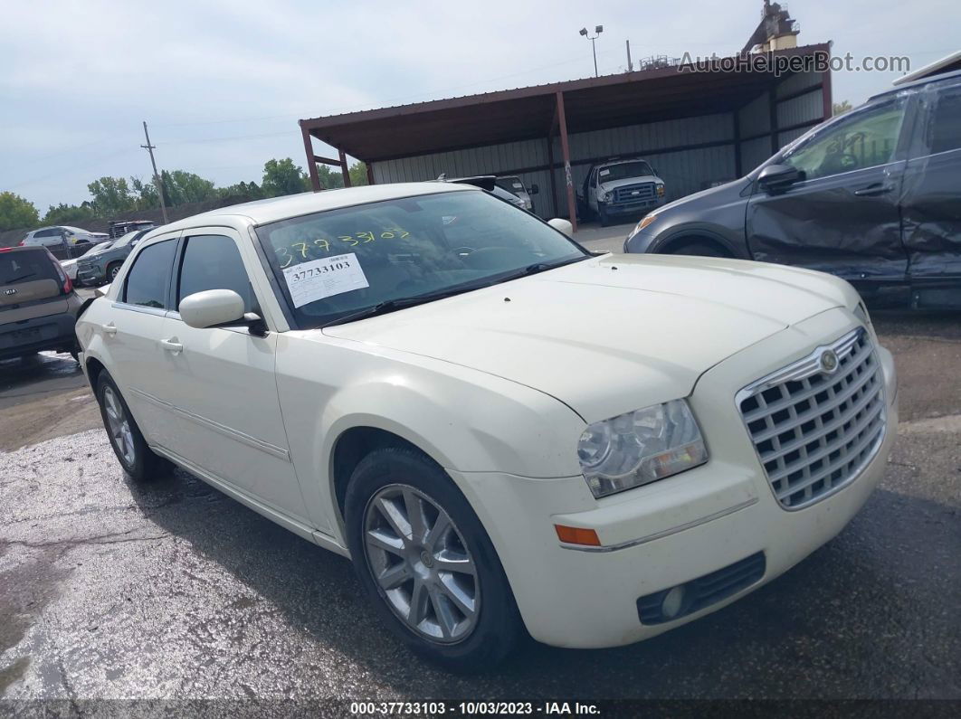 2007 Chrysler 300 Limited Cream vin: 2C3KA53GX7H772267